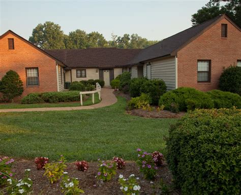 assisted living gloucester va|Riverside Sanders 